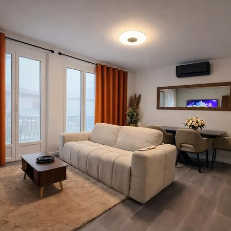 Loge Au Ptitbonheur Piscine Et Jacuzzi Selon