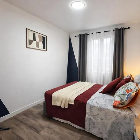 Апартаменты Loge Au Ptitbonheur Piscine Et Jacuzzi Selon Logement *