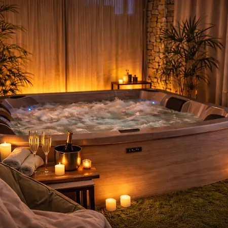 شقة Loge Au Ptitbonheur Piscine Jacuzzi Selon Logement Montélimar